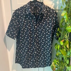H&M Medium Slim Fit Men's Navy Floral Short-Sleeve Shirt
